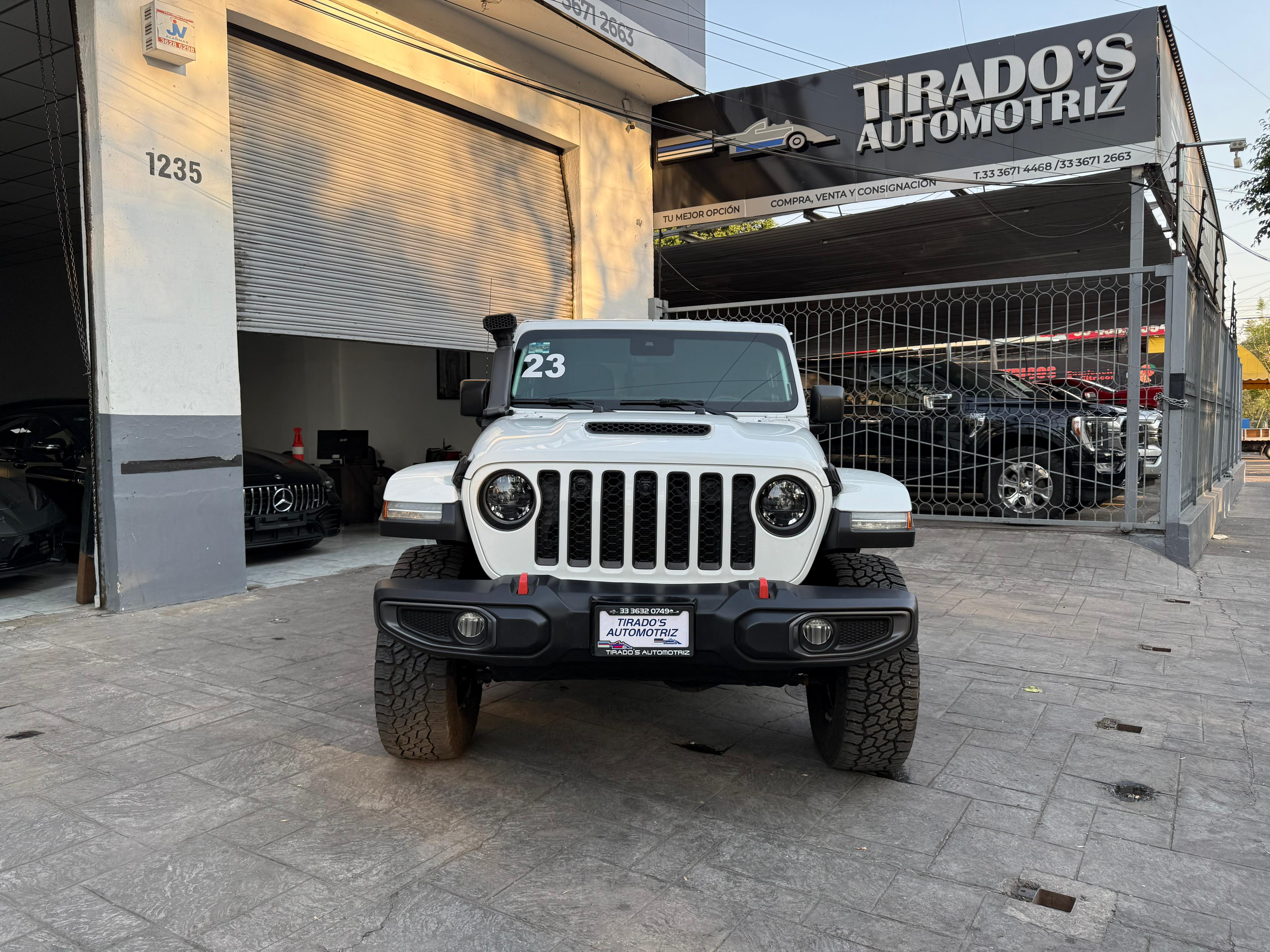 Jeep Gladiator mojave 2023