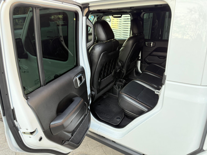 Jeep Gladiator mojave 2023