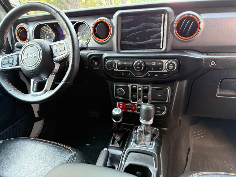 Jeep Gladiator mojave 2023