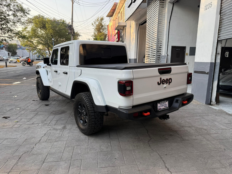 Jeep Gladiator mojave 2023