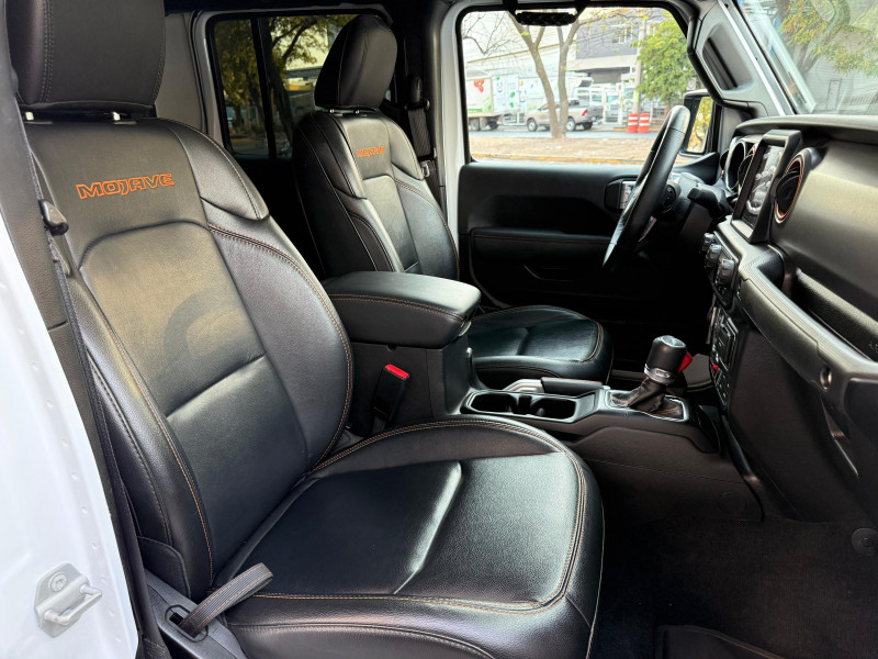 Jeep Gladiator mojave 2023