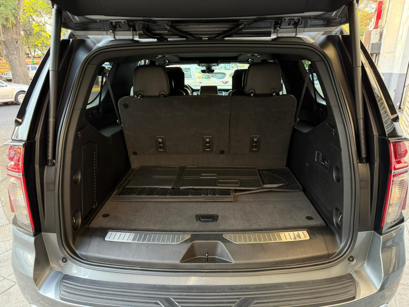 Chevrolet Suburban High Contry 2021