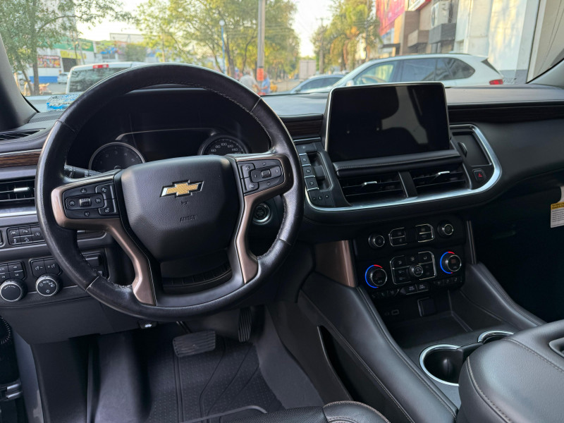 Chevrolet Suburban High Contry 2021