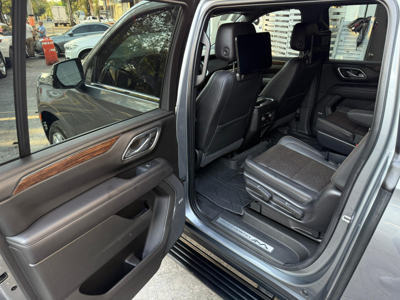 Chevrolet Suburban High Contry 2021