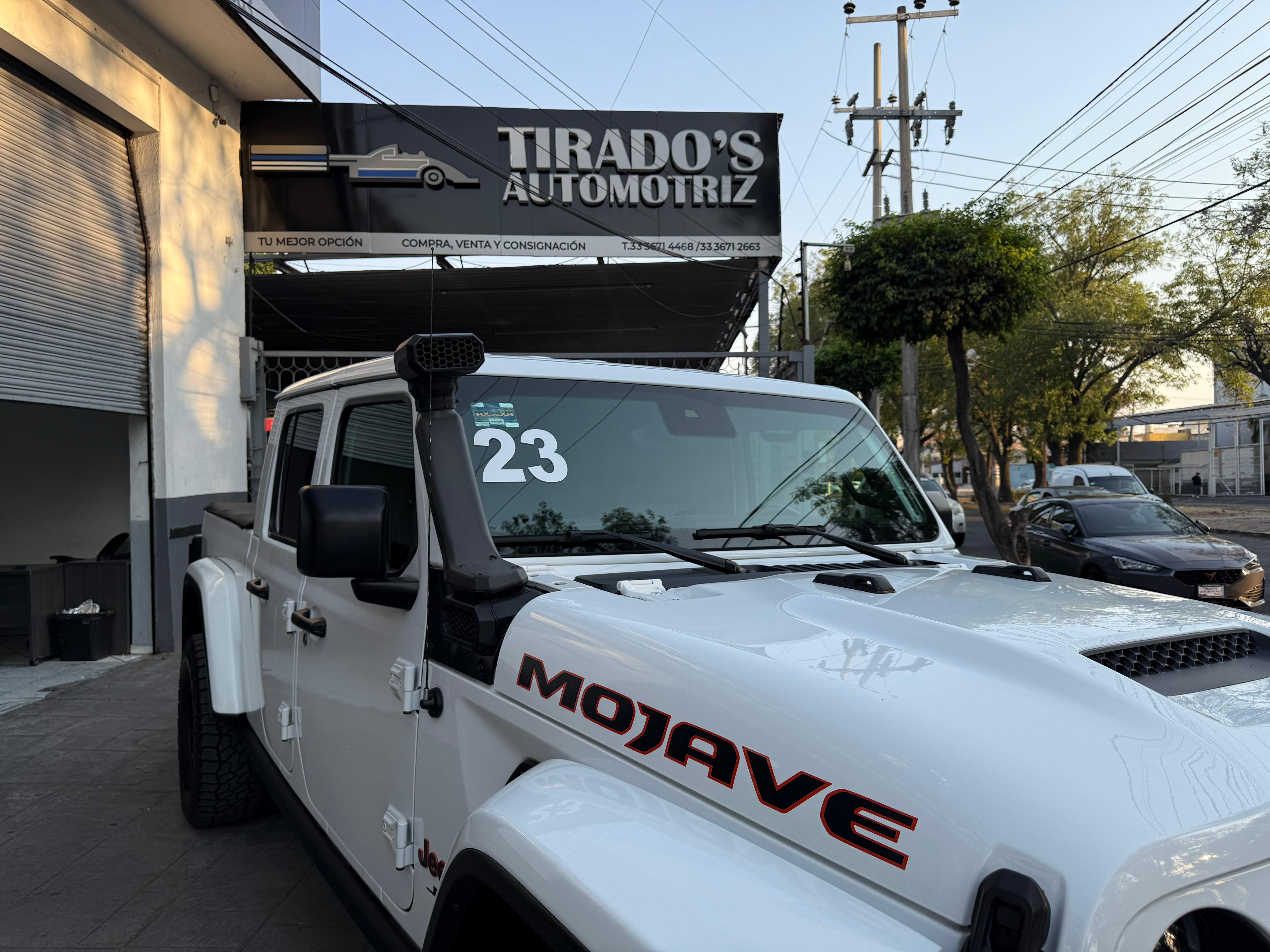 Jeep Gladiator MOJAVE 2023