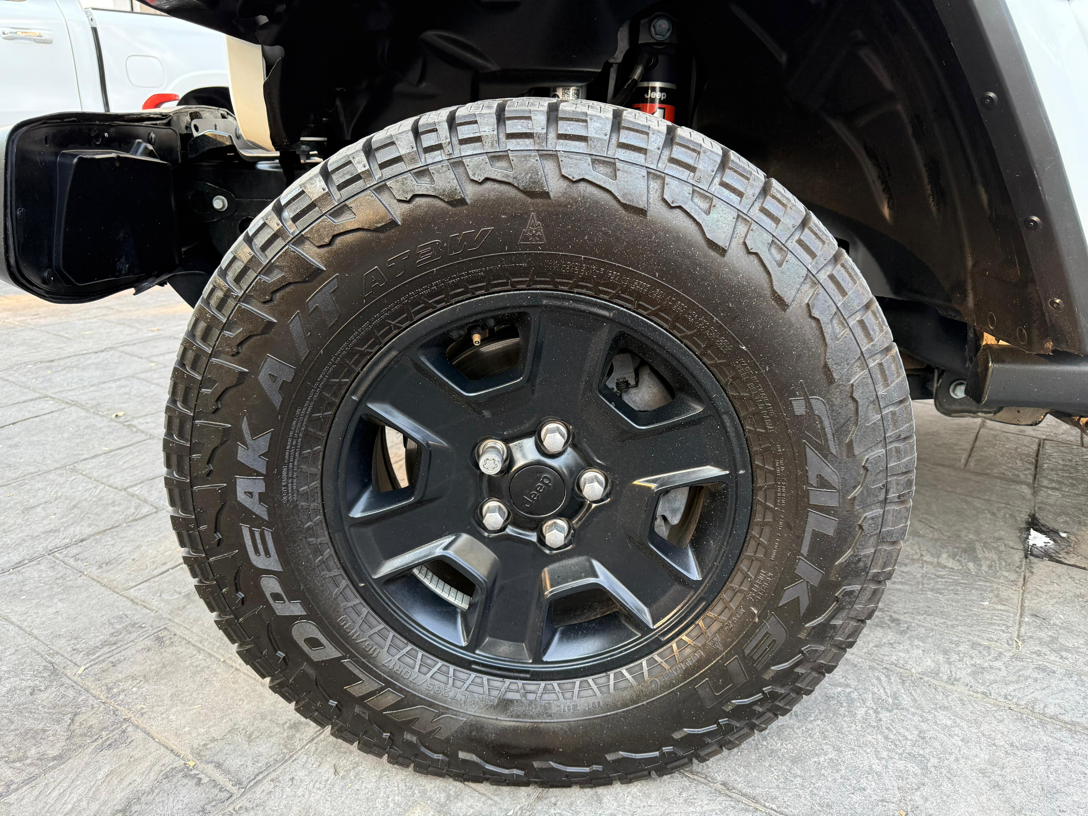 Jeep Gladiator MOJAVE 2023