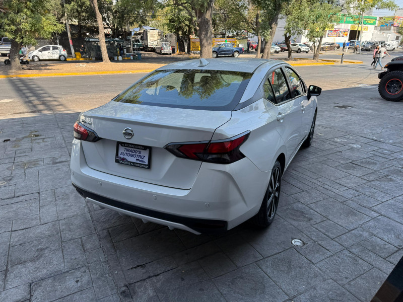 Nissan Versa Platinum 2022