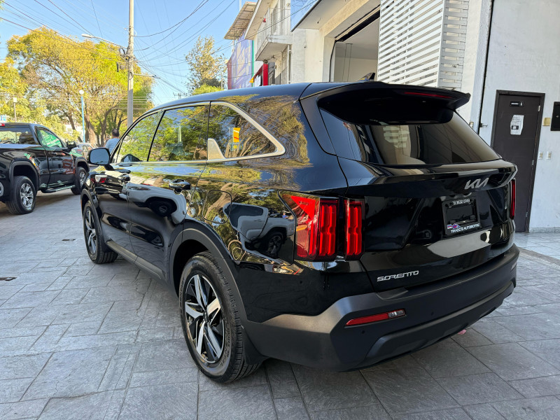 Kia Sorento EX 2023