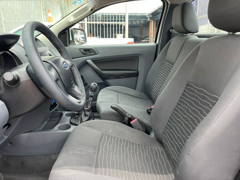 Ford Ranger CABINA SENCILLA 2015