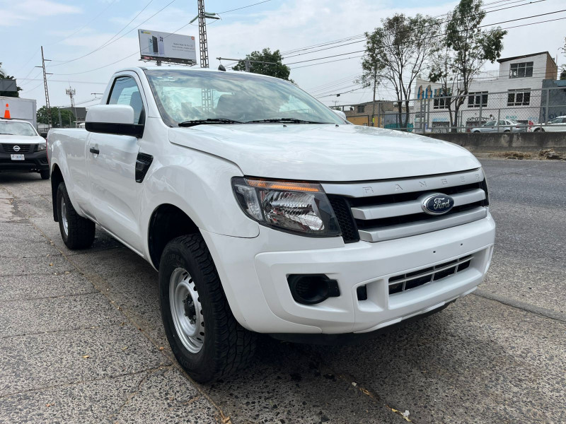 Ford Ranger CABINA SENCILLA 2015