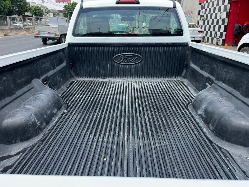 Ford Ranger CABINA SENCILLA 2015