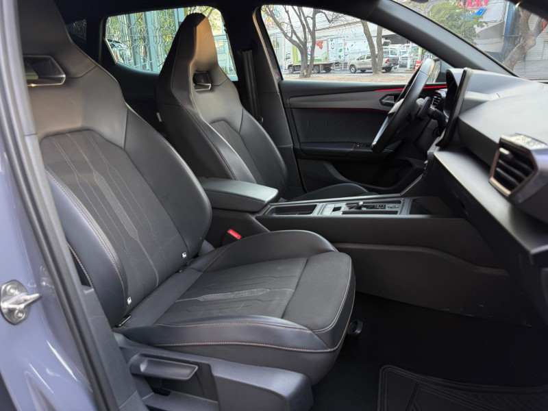 Cupra León 300HP 2023