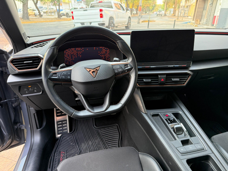Cupra León 300HP 2023