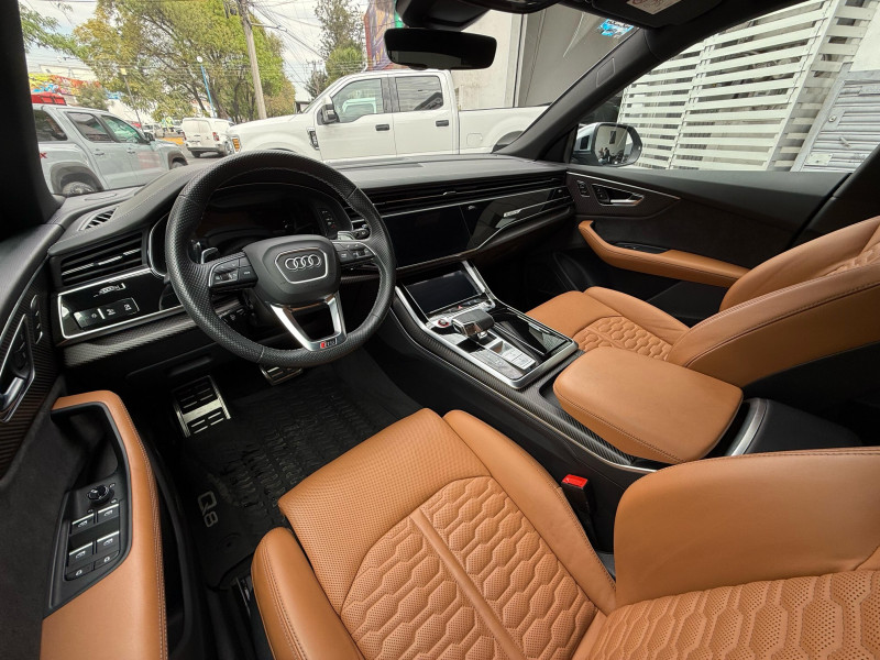 Audi Q8 Quattro RS 2021