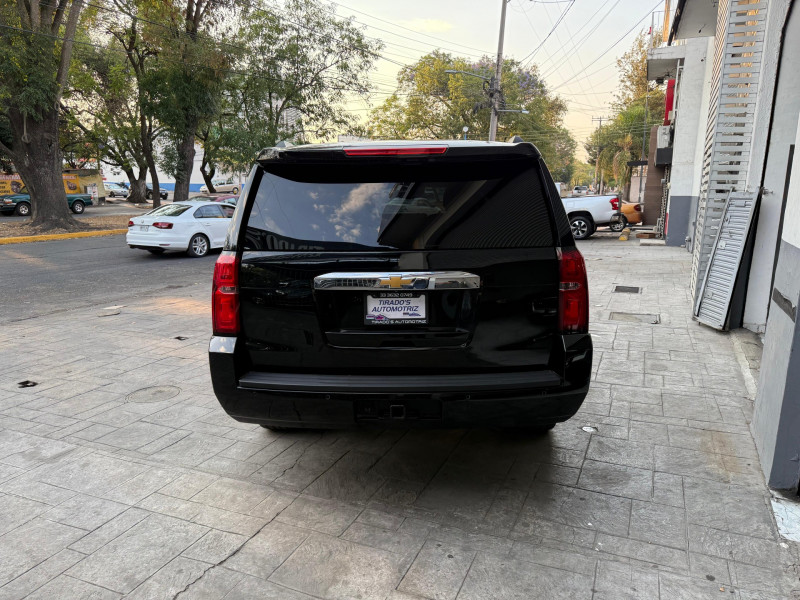 Chevrolet Suburban LT 2015