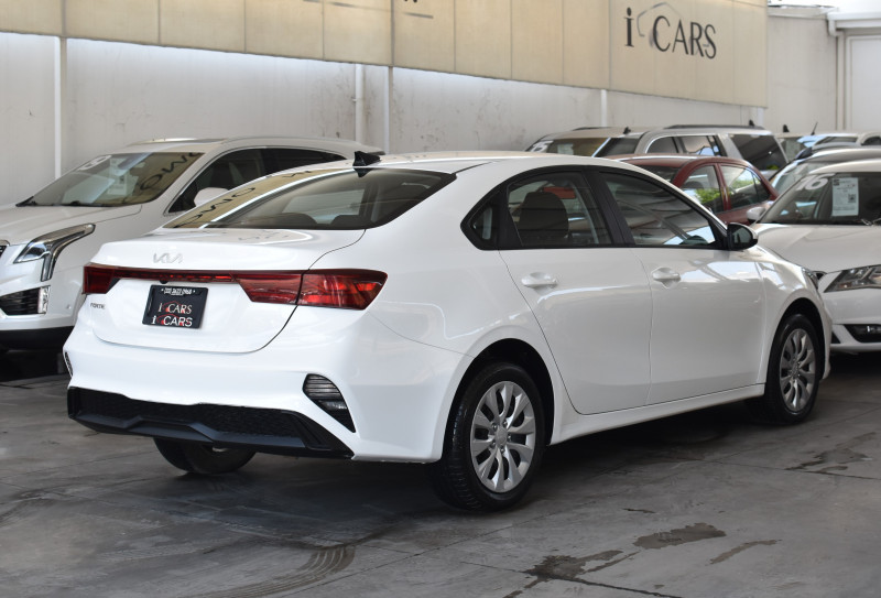 Kia Forte EX 2022