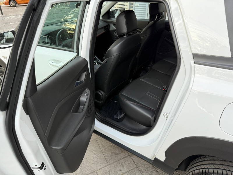 Chevrolet Montana rs 4 puertas 2025