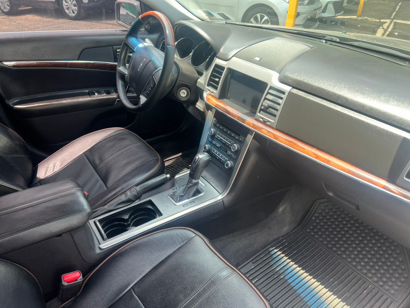 Lincoln MKZ Elite 2012