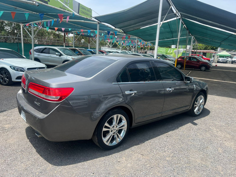 Lincoln MKZ Elite 2012