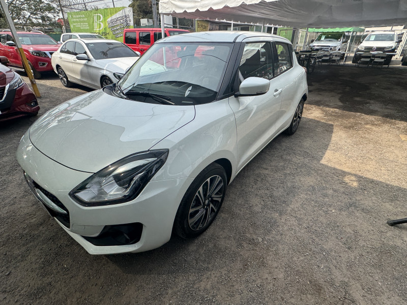 Suzuki Swift HB GLX 2022