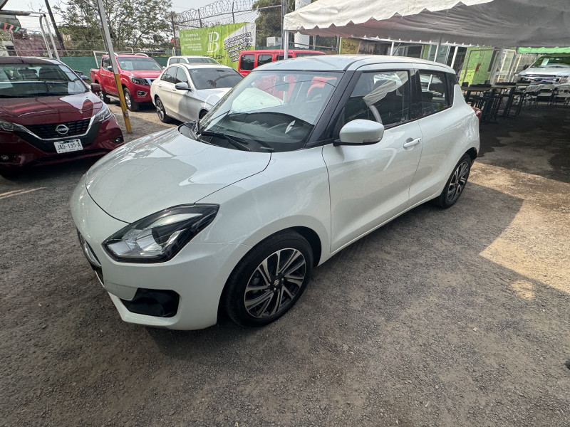 Suzuki Swift HB GLX 2022