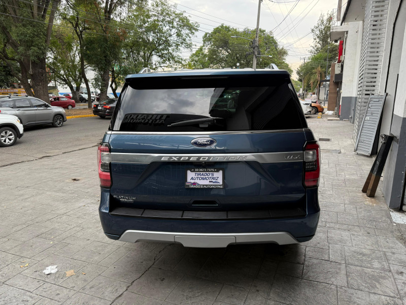 Ford Expeditión Platinum Max 2018