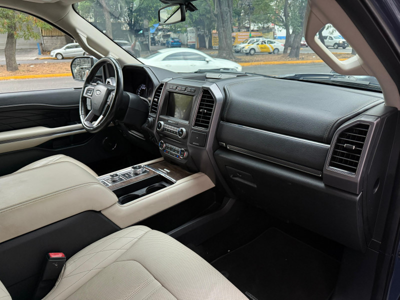 Ford Expeditión Platinum Max 2018