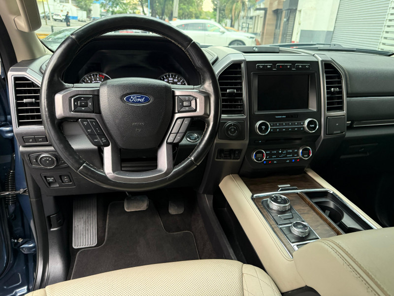 Ford Expeditión Platinum Max 2018