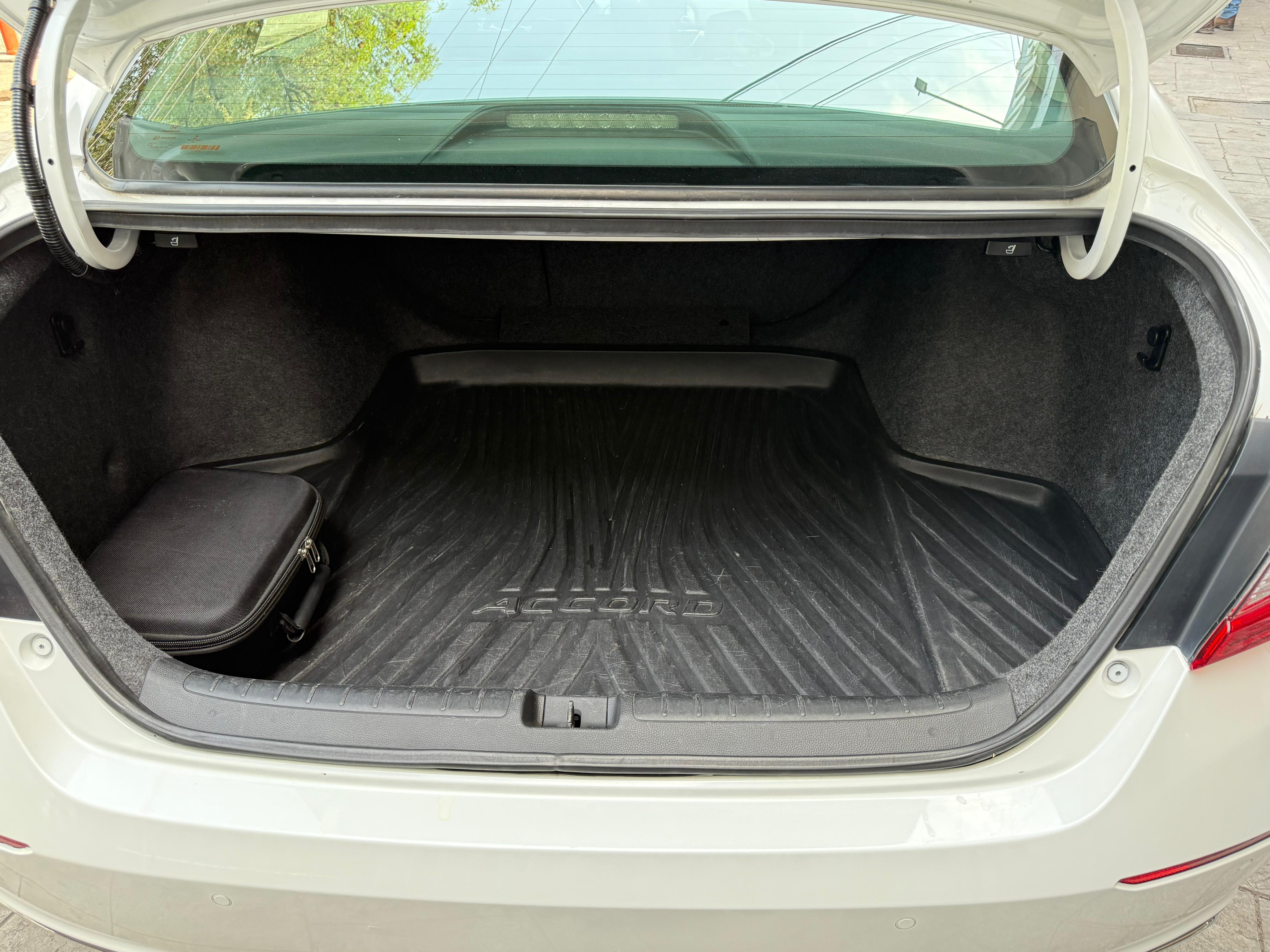 Honda Accord Touring 2019