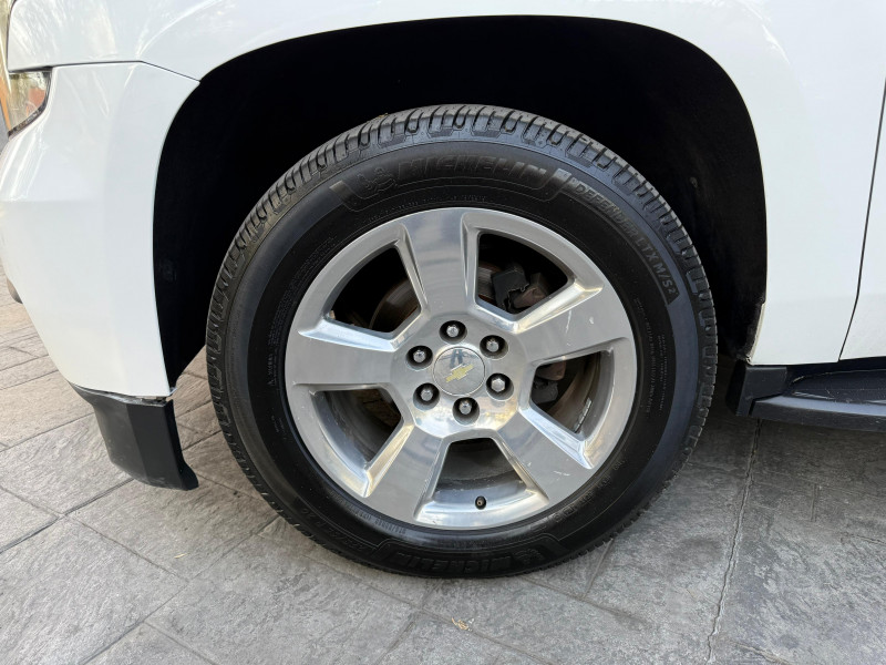 Chevrolet Suburban LT 2015