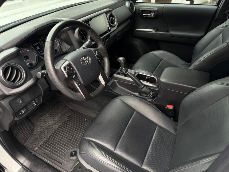 Toyota Tacoma EDICION ESPECIAL 4X4 2023