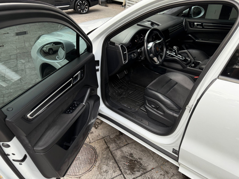 Porsche Cayenne GTS 2022