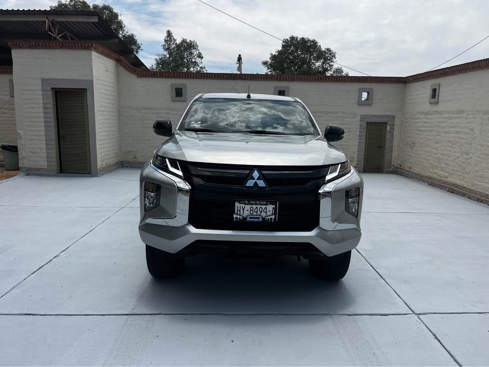 Mitsubishi L200 GLS 4X4 2023