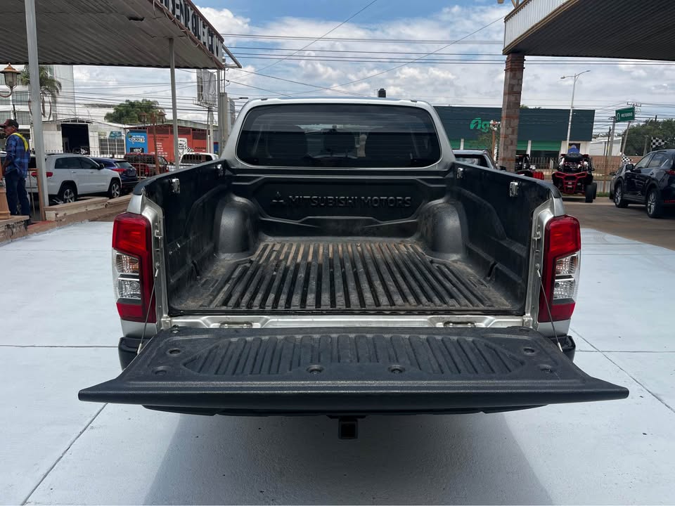 Mitsubishi L200 GLS 4X4 2023