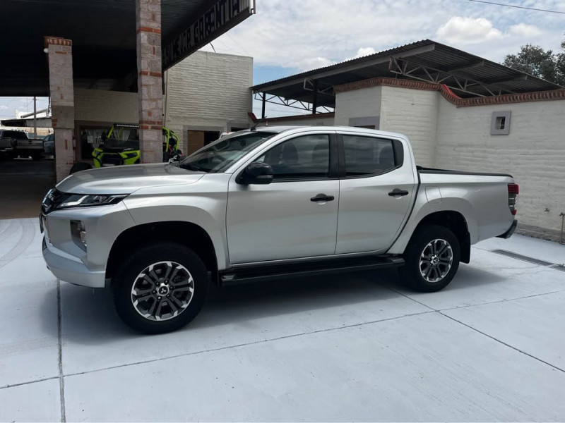 Mitsubishi L200 GLS 4X4 2023