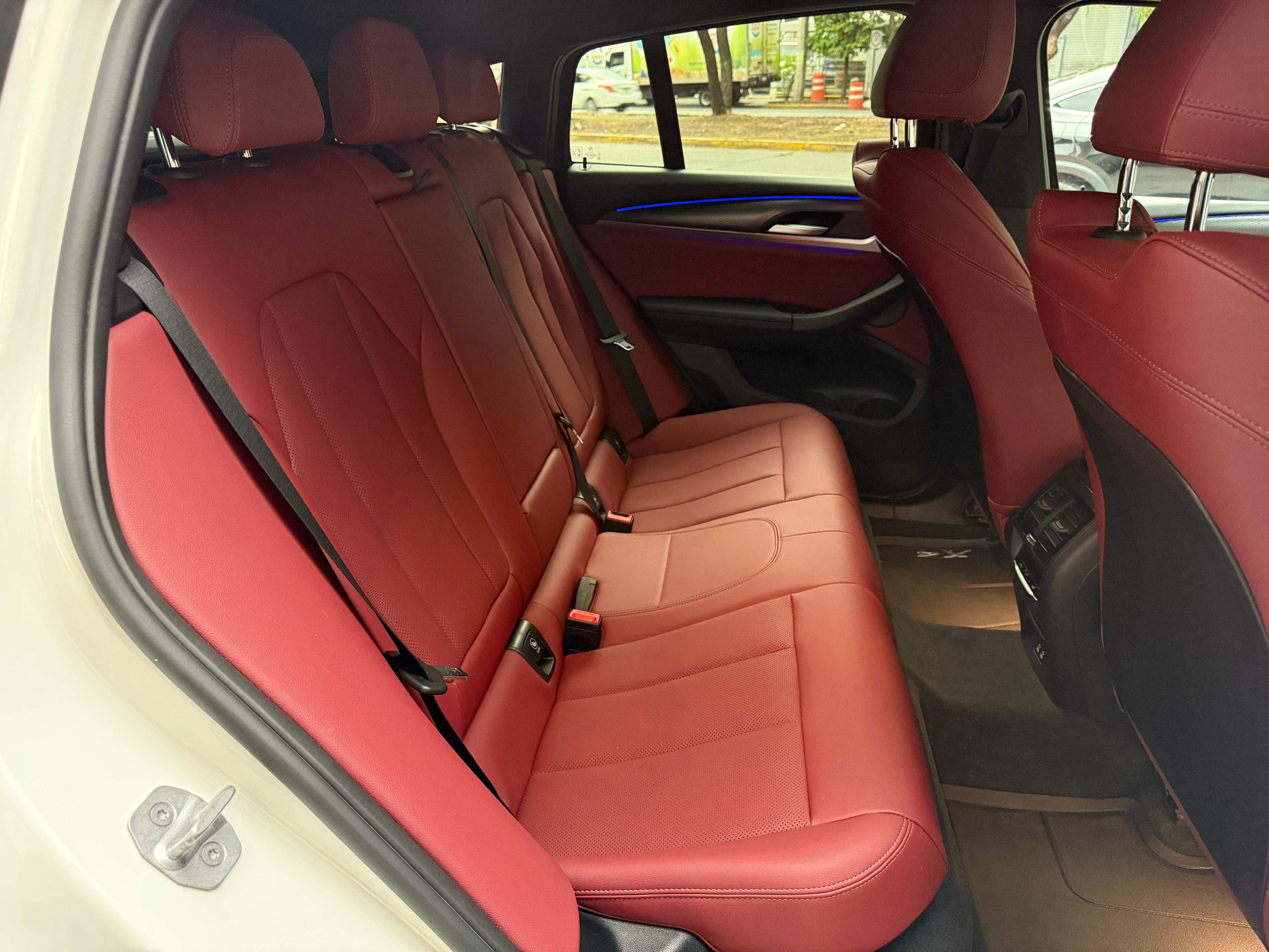 BMW X4 30 i sport 2025