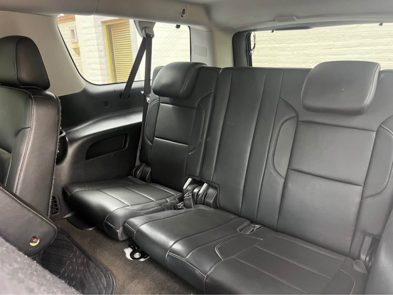 Chevrolet Suburban LT 2da. Fila asientos cubo, QC 2016