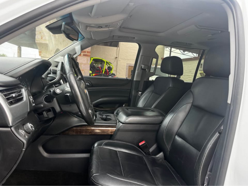 Chevrolet Suburban LT 2da. Fila asientos cubo, QC 2016