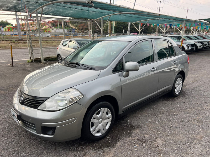 Nissan Tiida Comfort 2012