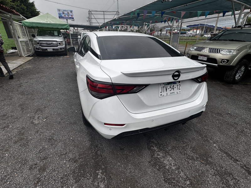 Nissan Sentra Advance 2023