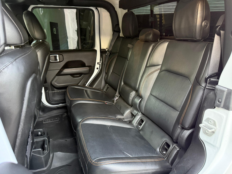 Jeep Gladiator MOJAVE V6 4X4 2023