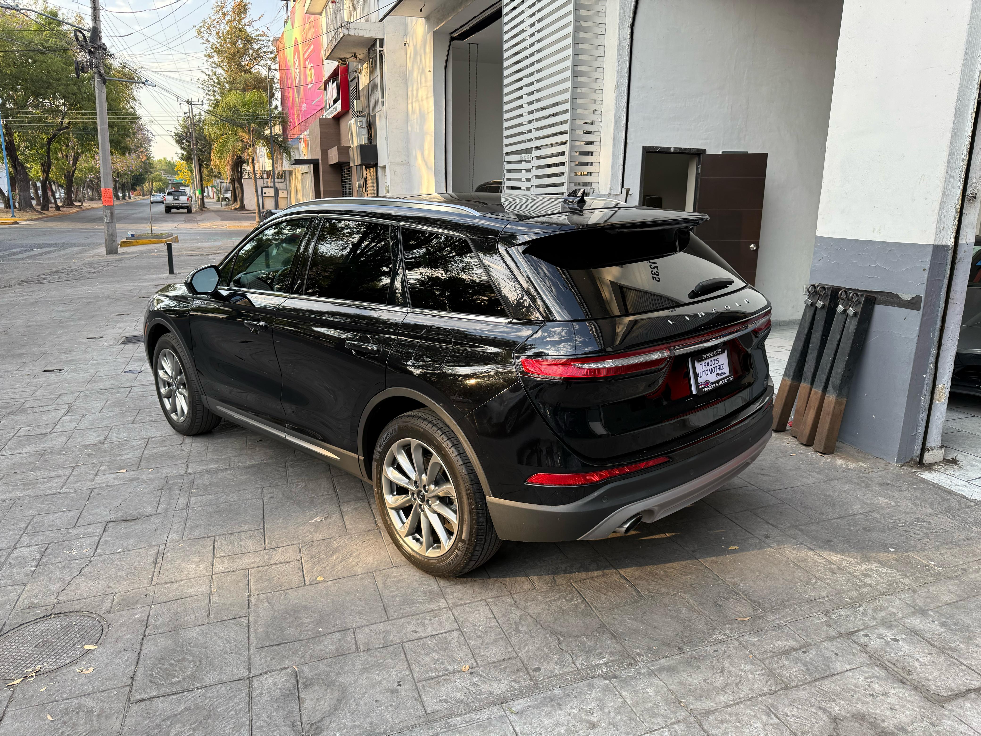 Lincoln Corsair Reserve 2021