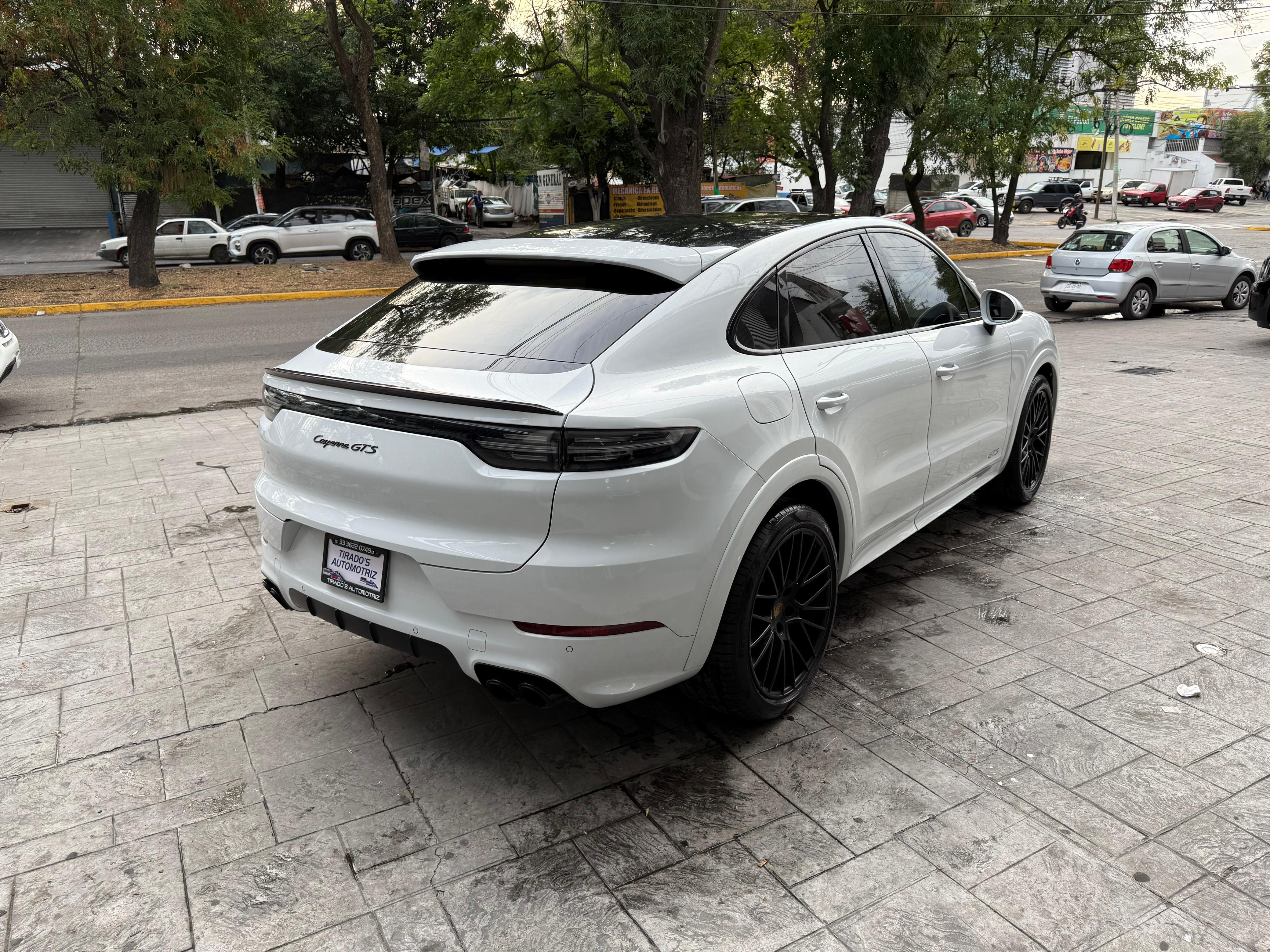 Porsche Cayenne Coupé GTS 2022