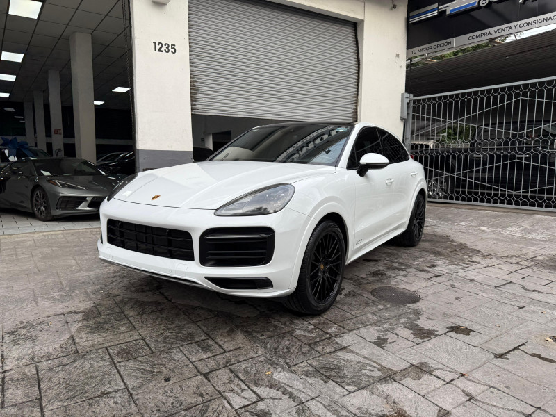 Porsche Cayenne Coupé GTS 2022