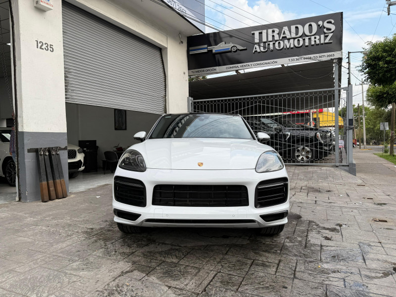 Porsche Cayenne Coupé GTS 2022