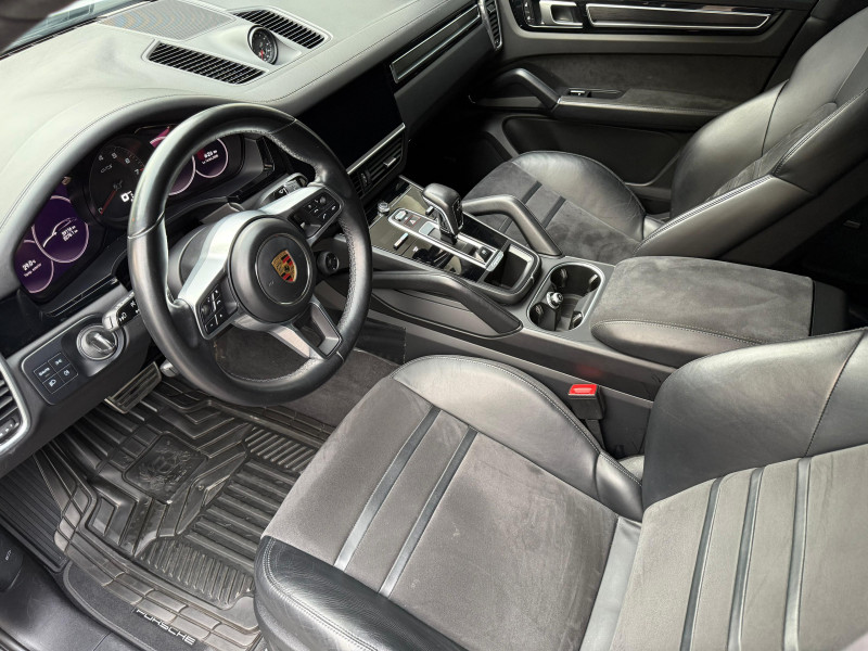 Porsche Cayenne Coupé GTS 2022