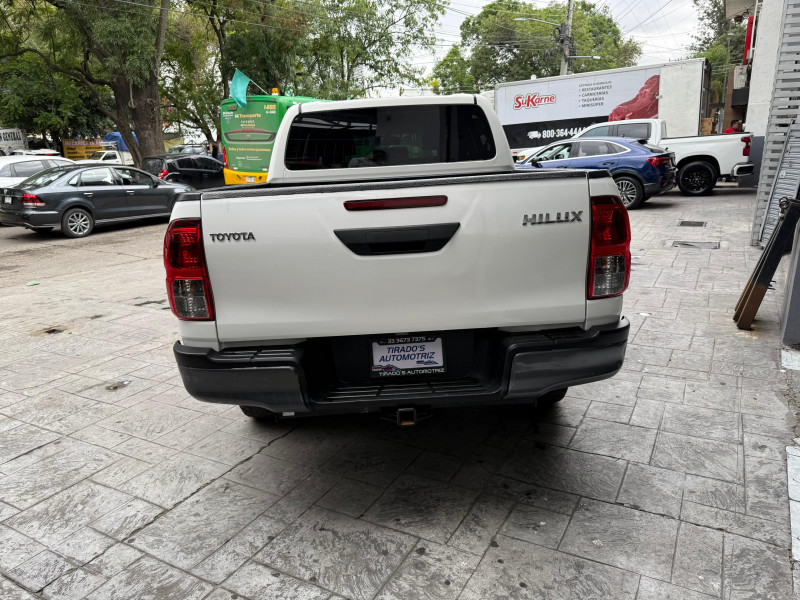 Toyota Hilux sr 2020