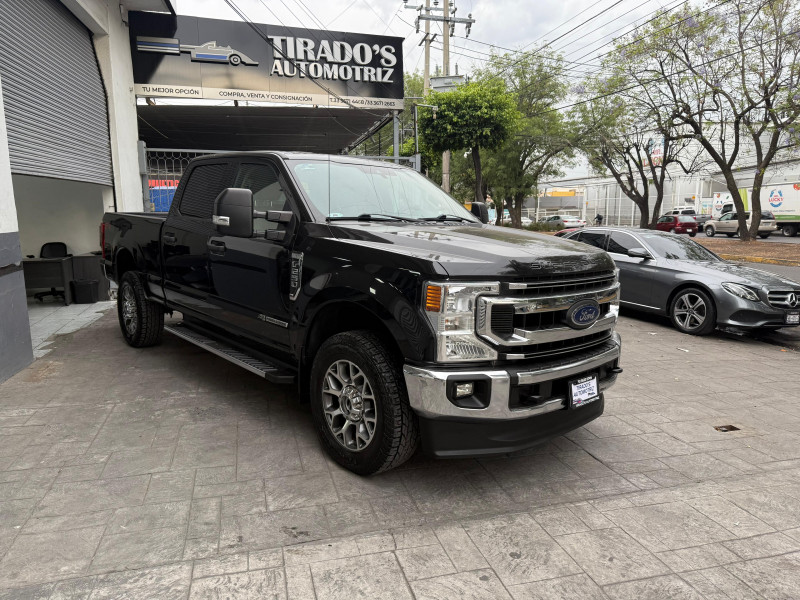 Ford F250 V8 Crew Cab Super Duty 2020