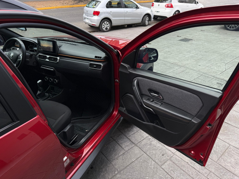 Renault Oroch Outsider 1.3 2023
