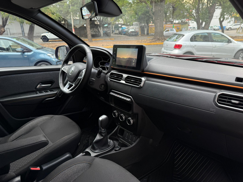 Renault Oroch Outsider 1.3 2023